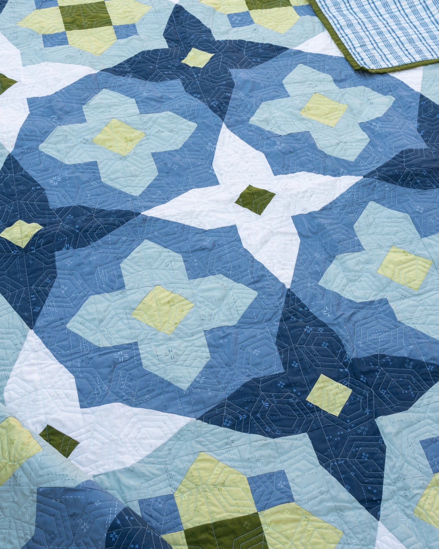Garden Glow Quilt Pattern by Toad & Sew