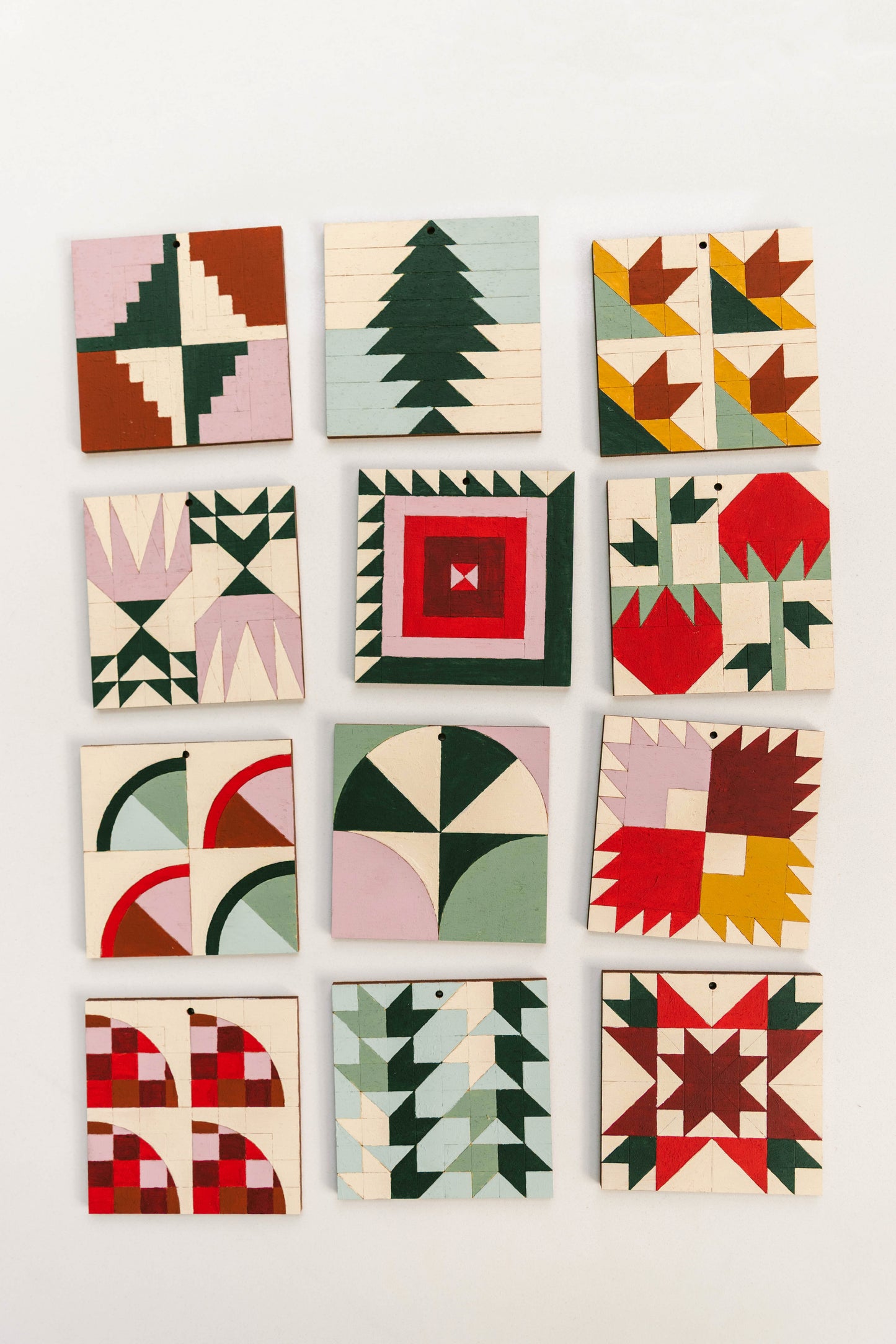 Botanical Block of the Month Ornaments by Suzy Quilts